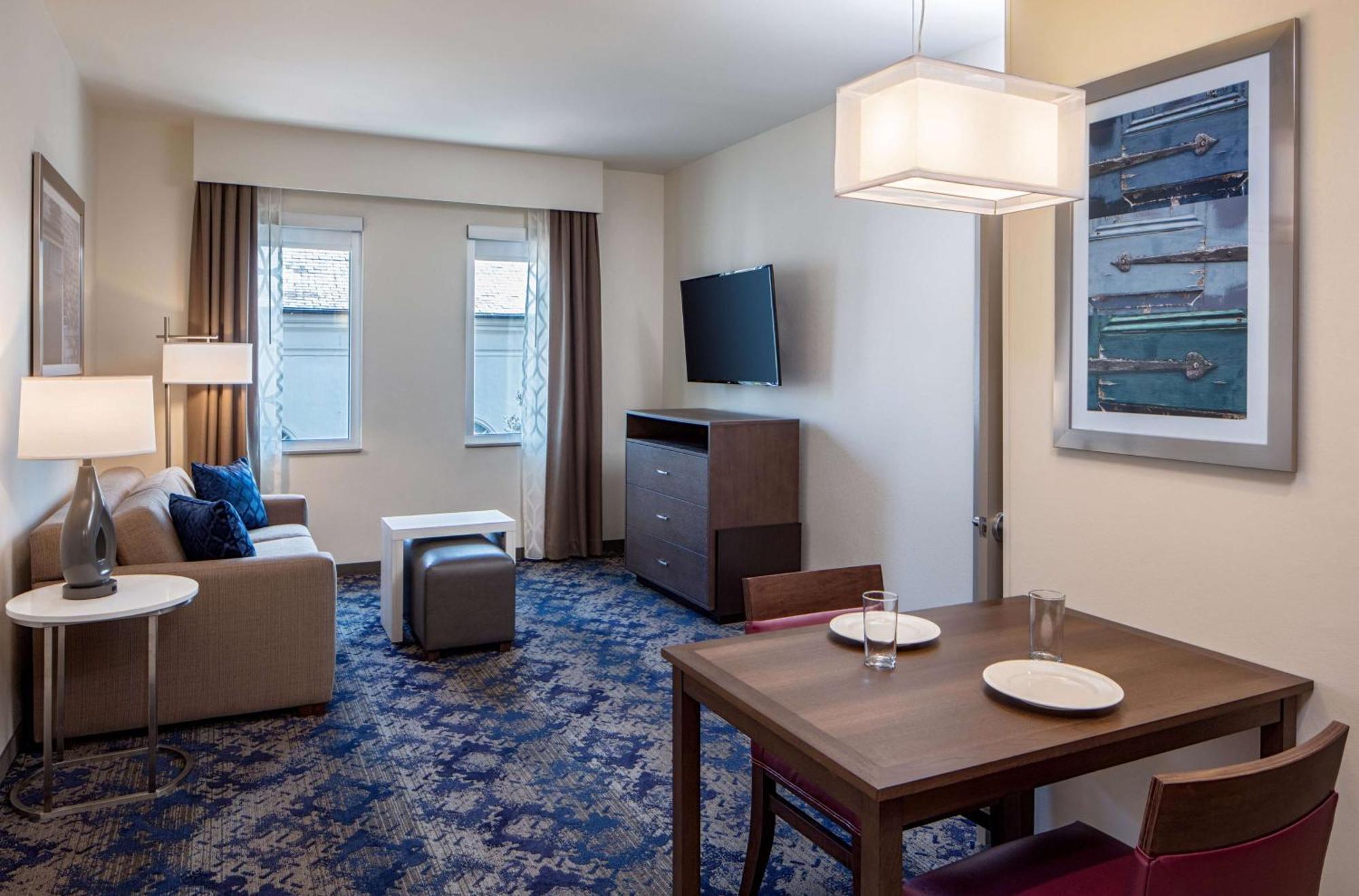 โฮมวูด สวีท บาย ฮิลตัน นิว ออร์ลีน เฟรนช์ ควอเตอร์ Hotel นิวออร์ลีนส์ ภายนอก รูปภาพ
